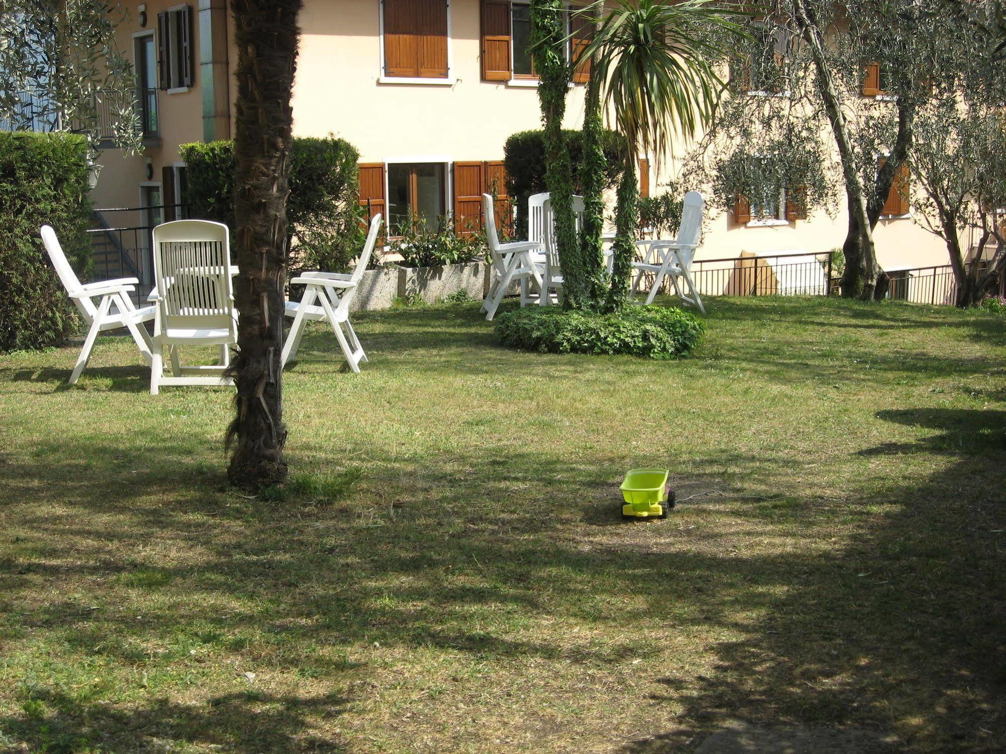 לימונה סול גרדה Hotel Susy מראה חיצוני תמונה