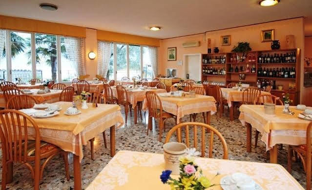 לימונה סול גרדה Hotel Susy מראה חיצוני תמונה