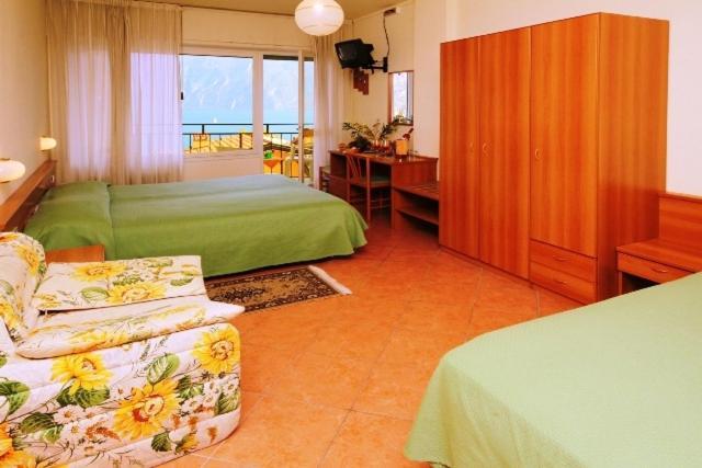 לימונה סול גרדה Hotel Susy מראה חיצוני תמונה